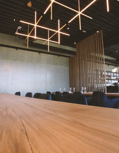 restaurant2